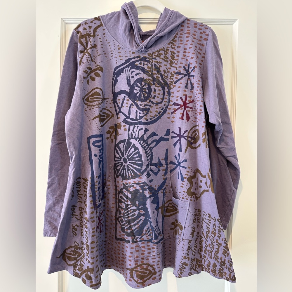 Blue Fish Frenchtown Pocket Hoodie in Violet